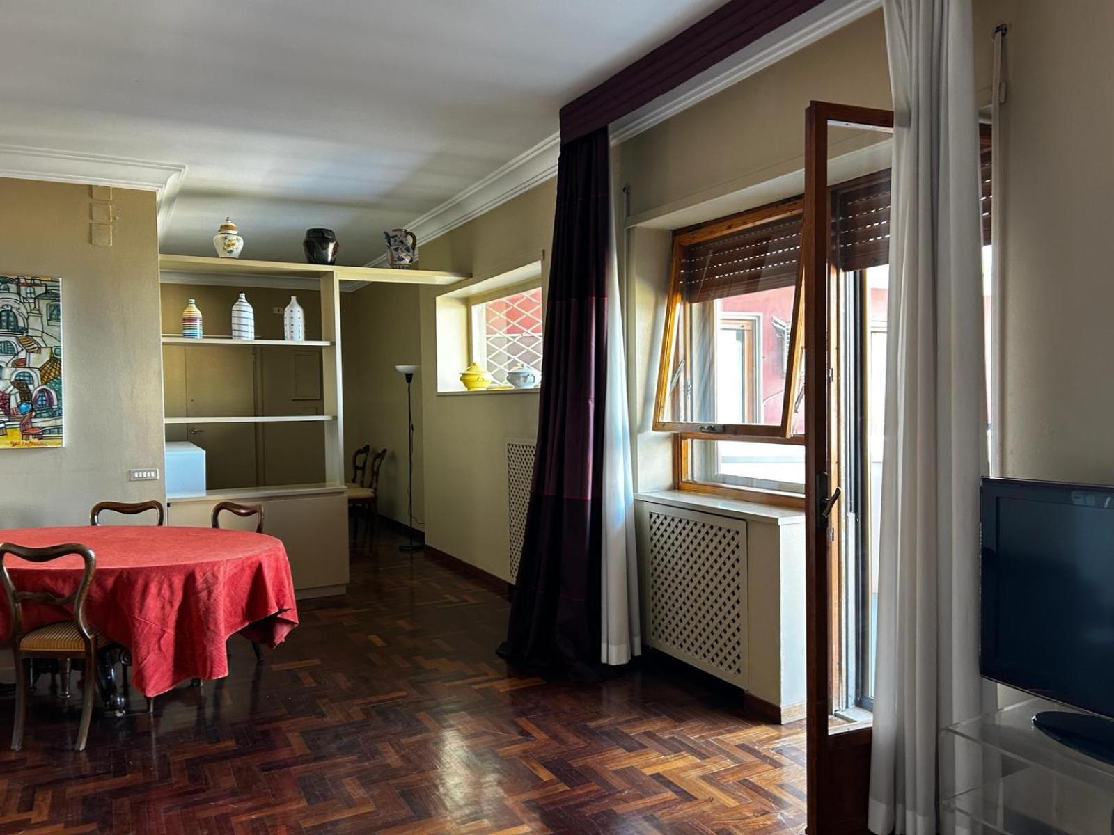 Front Beach Apartment - 3 Bedrooms Bari Buitenkant foto