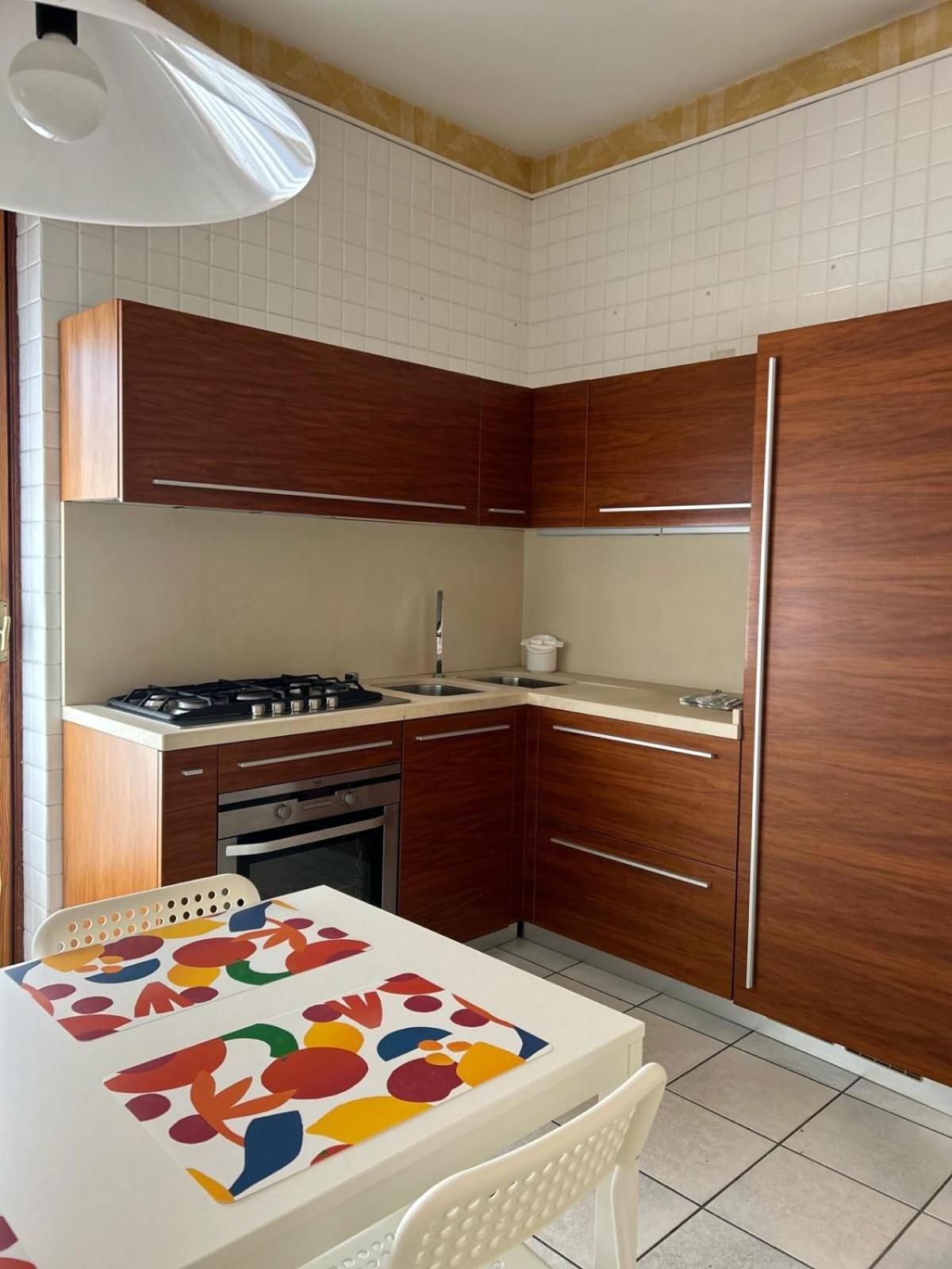 Front Beach Apartment - 3 Bedrooms Bari Buitenkant foto