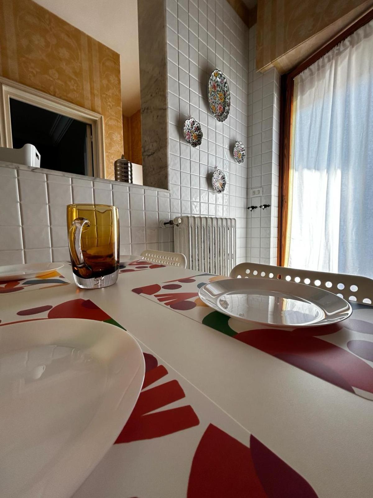 Front Beach Apartment - 3 Bedrooms Bari Buitenkant foto