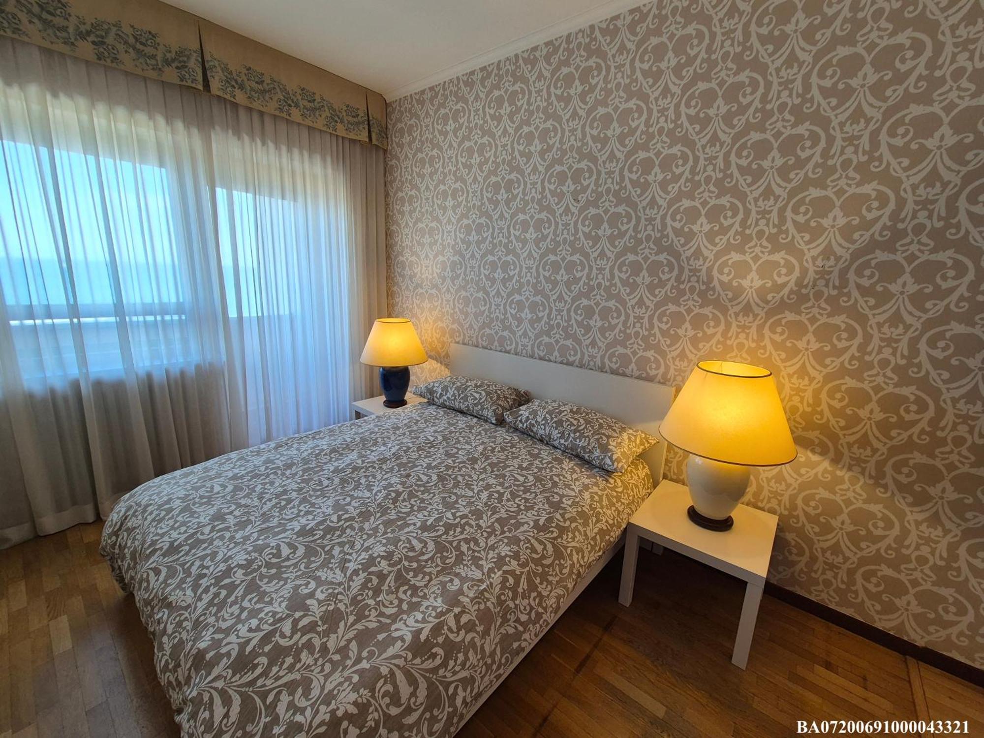 Front Beach Apartment - 3 Bedrooms Bari Buitenkant foto